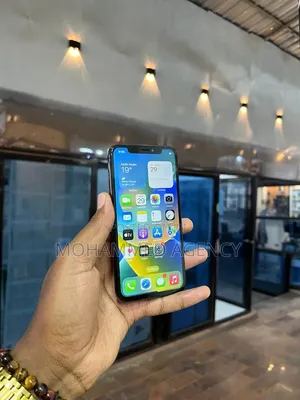 Apple iPhone X 64 GB Black