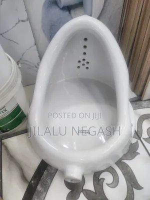 የተለያዩ የሽንት ቤት መገልገያዎች