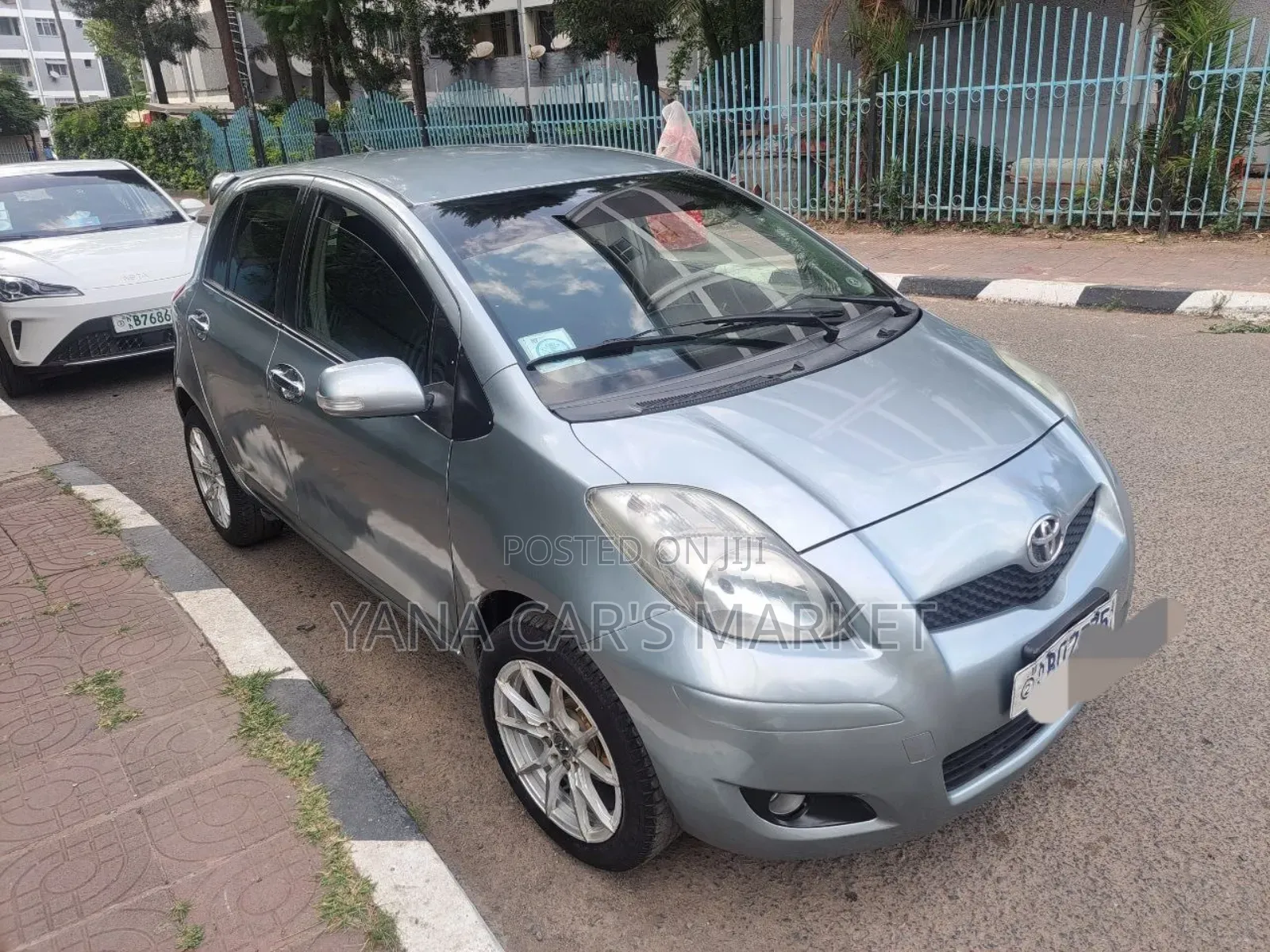 Toyota Yaris 2008 Gray