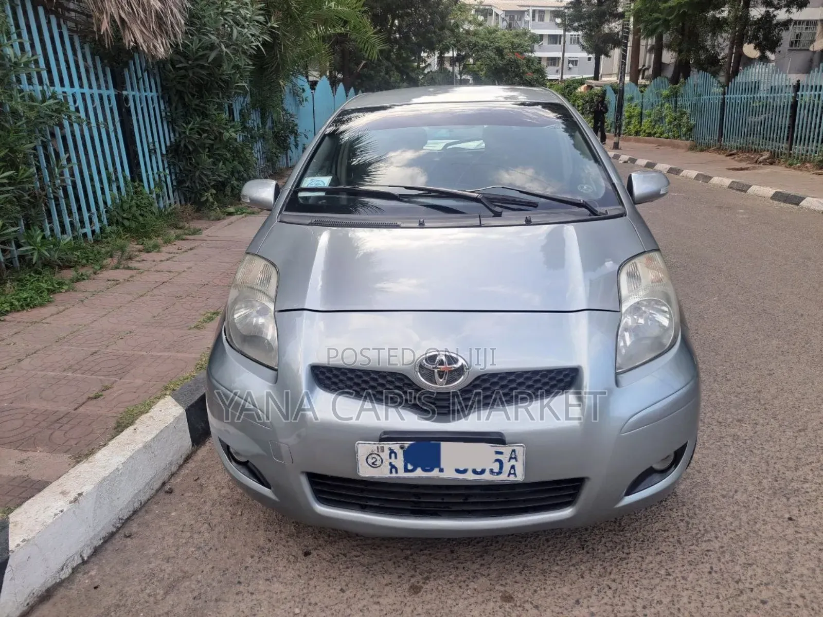 Toyota Yaris 2008 Gray