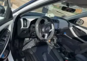 Hyundai Creta 2023 White
