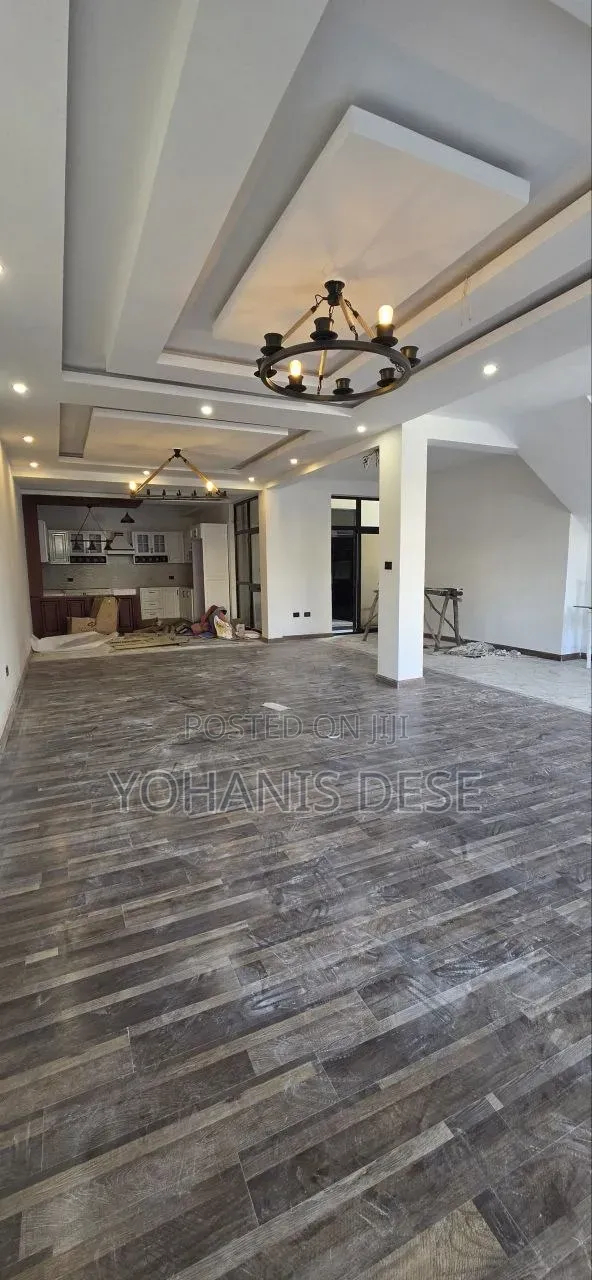 Furnished 8bdrm Townhouse/Terrace in Bole for sale