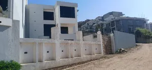 Furnished 8bdrm Villa in Bole for sale