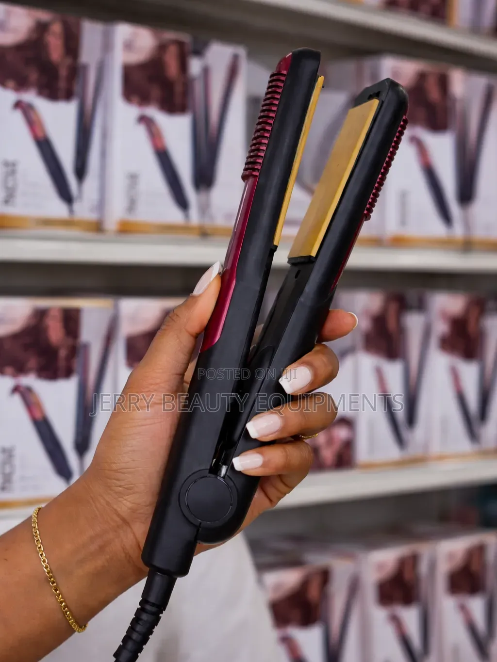 Pronova Hair Straightener - Brand New, Quality