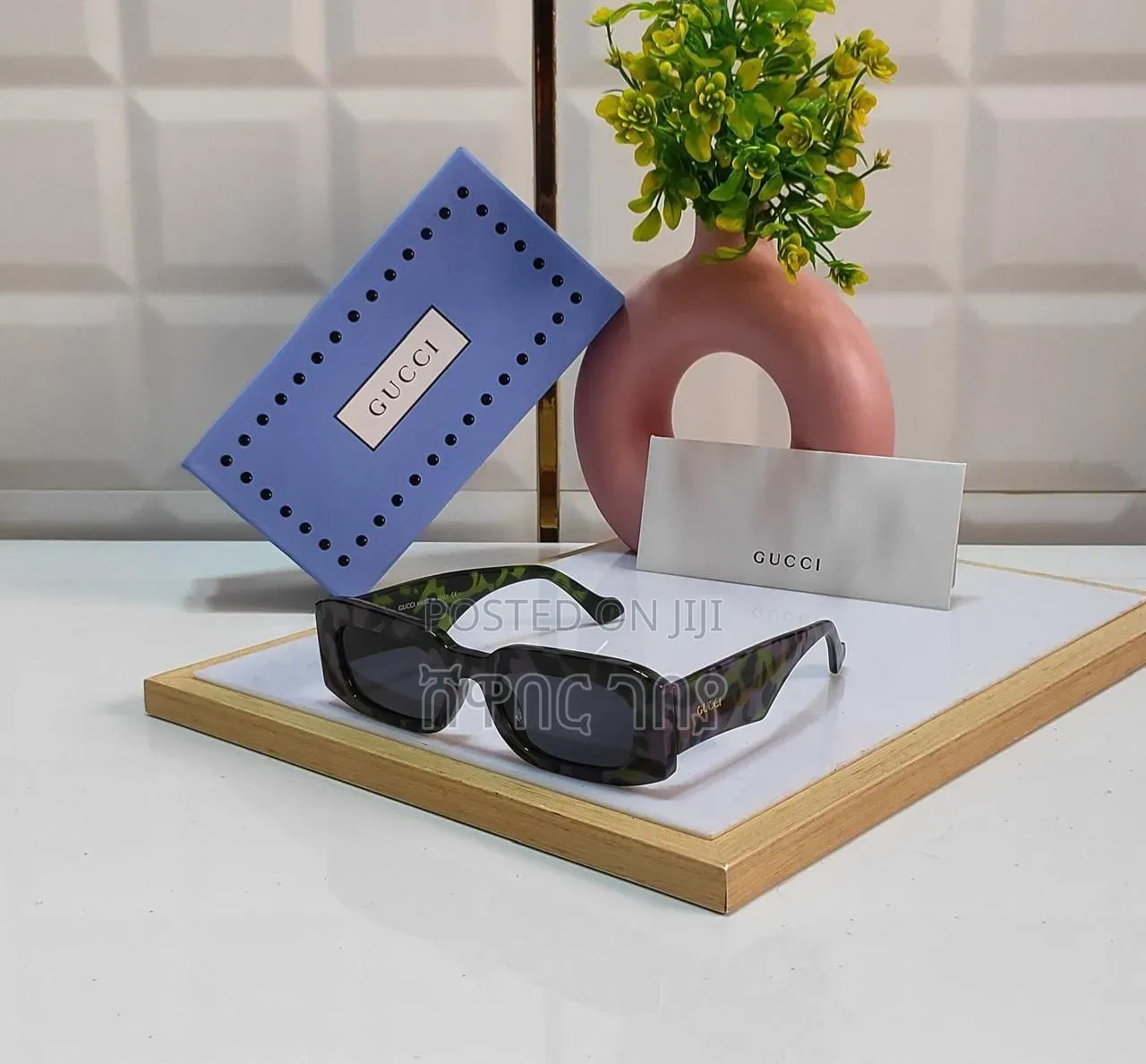 Upgrade Your Executive Look With Bold Gucci Rectangular Sunglasses