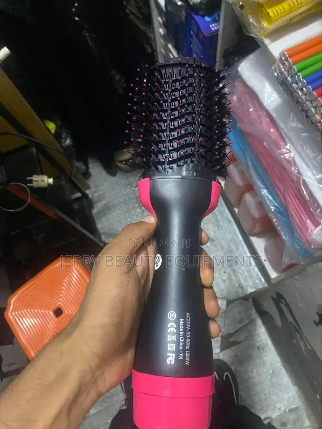 One Step Hair Dryer and Styler- High Quality