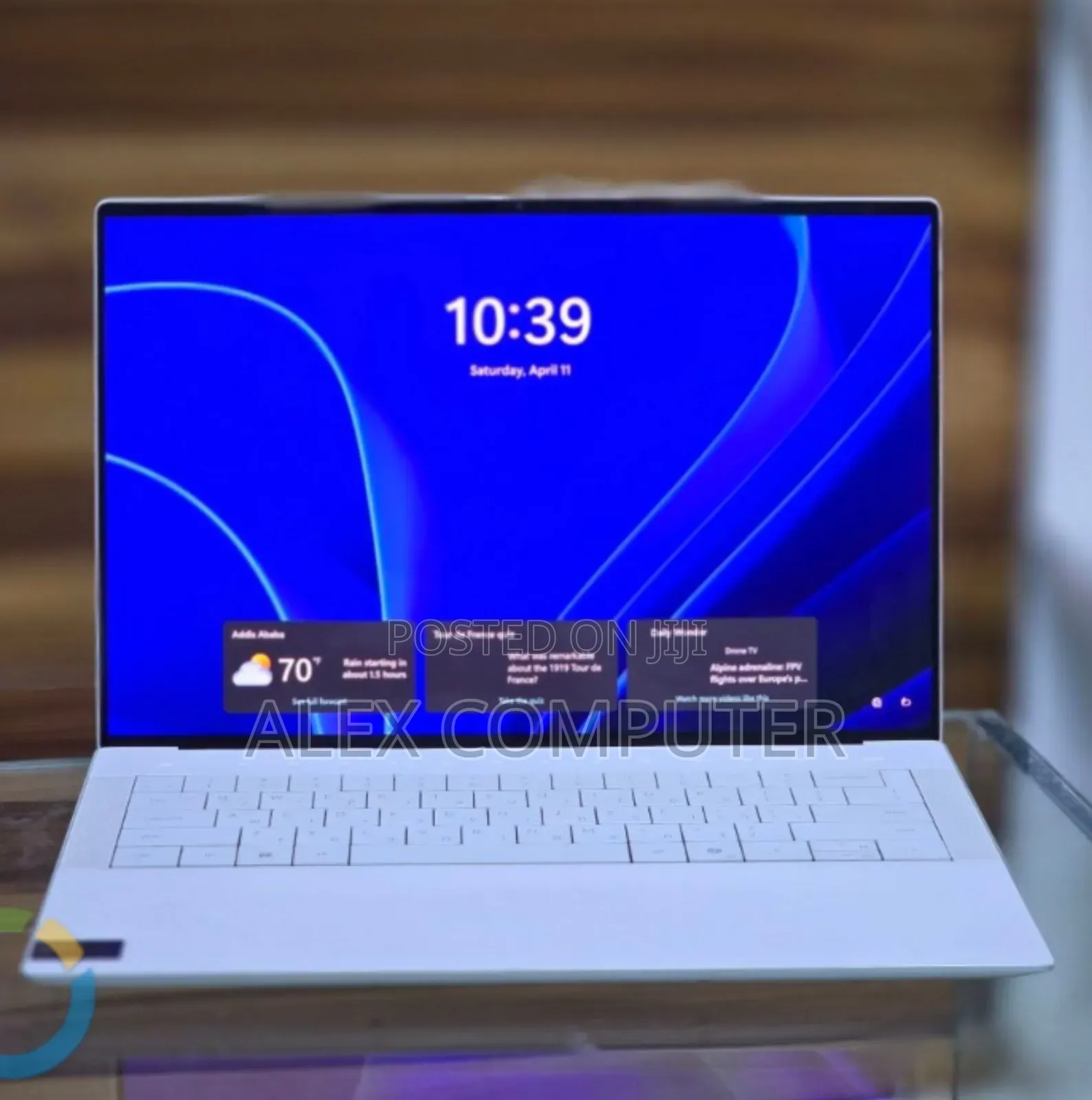 New Laptop Dell 32GB Intel Core Ultra 7 SSD 1T