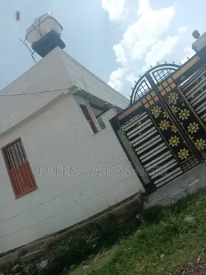 Furnished 7bdrm House in Dukam, East Shewa for sale