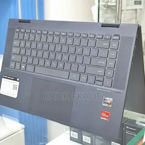 New Laptop HP Envy X360 8GB AMD Ryzen 5 SSD 256GB