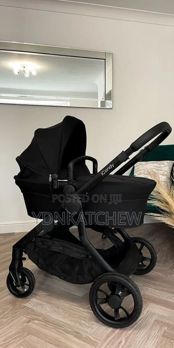 Luxury Baby Stroller With Bassinet መተኛ መሆን የሚችል