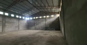 የሚከራይ መጋዘን ቃሊቲ አከባቢ