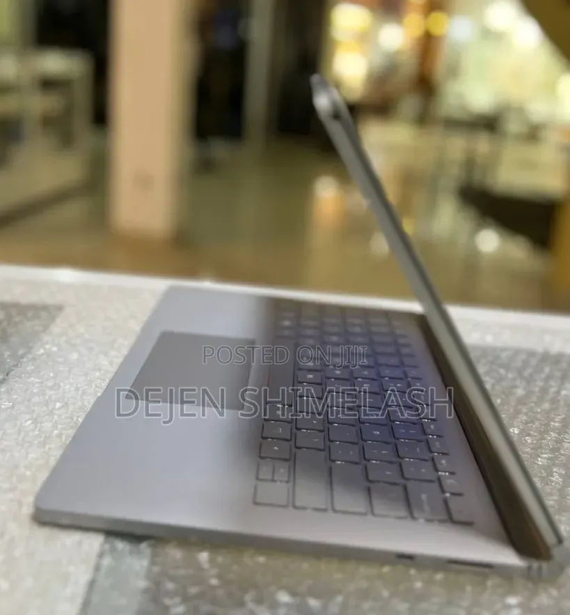 New Lenovo IdeaPad 5 Slim 13th Gen i7 16GB Intel Core i7 SSD 256GB