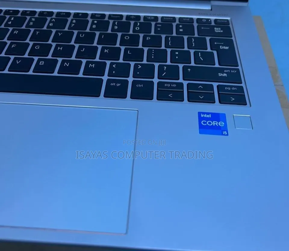 New Laptop HP EliteBook 840 G10 16GB Intel Core i5 SSD 512GB