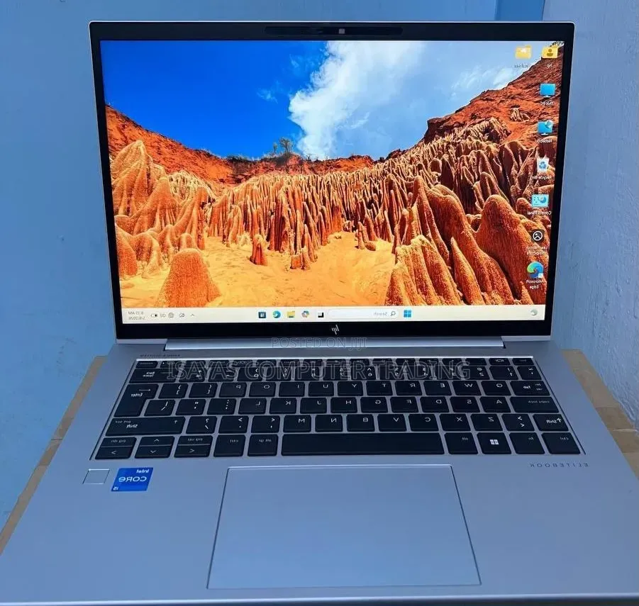 New Laptop HP EliteBook 840 G10 16GB Intel Core i5 SSD 512GB