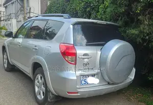 Toyota RAV4 2.4 2008 Silver