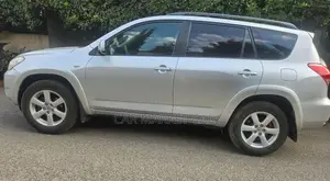 Toyota RAV4 2.4 2008 Silver