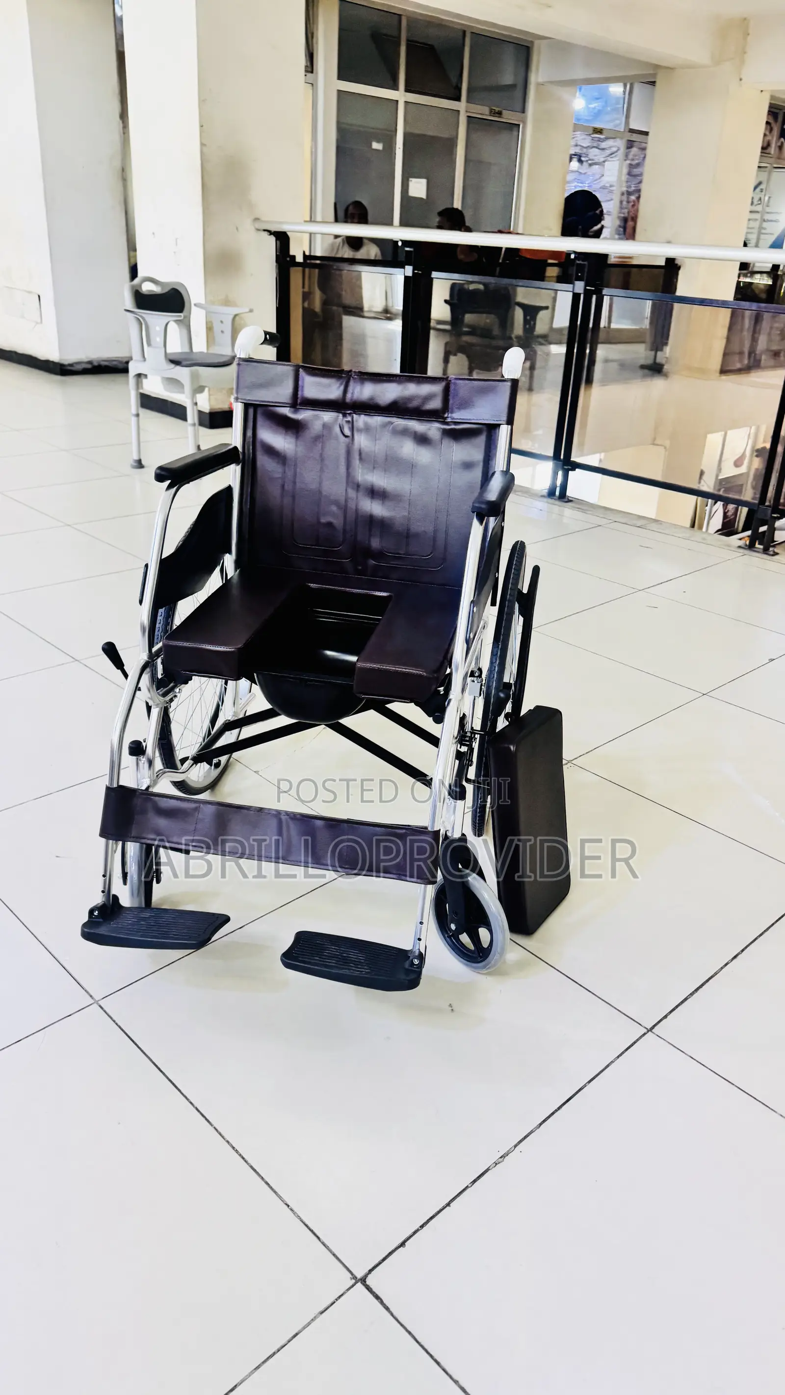 Wheels打得过manual Wheelchair