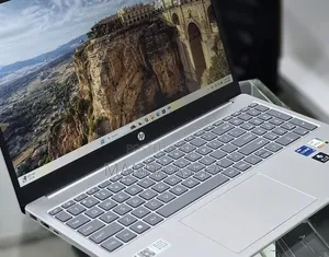 New Laptop HP Pavilion 15 16GB Intel Core i7 SSD 1T