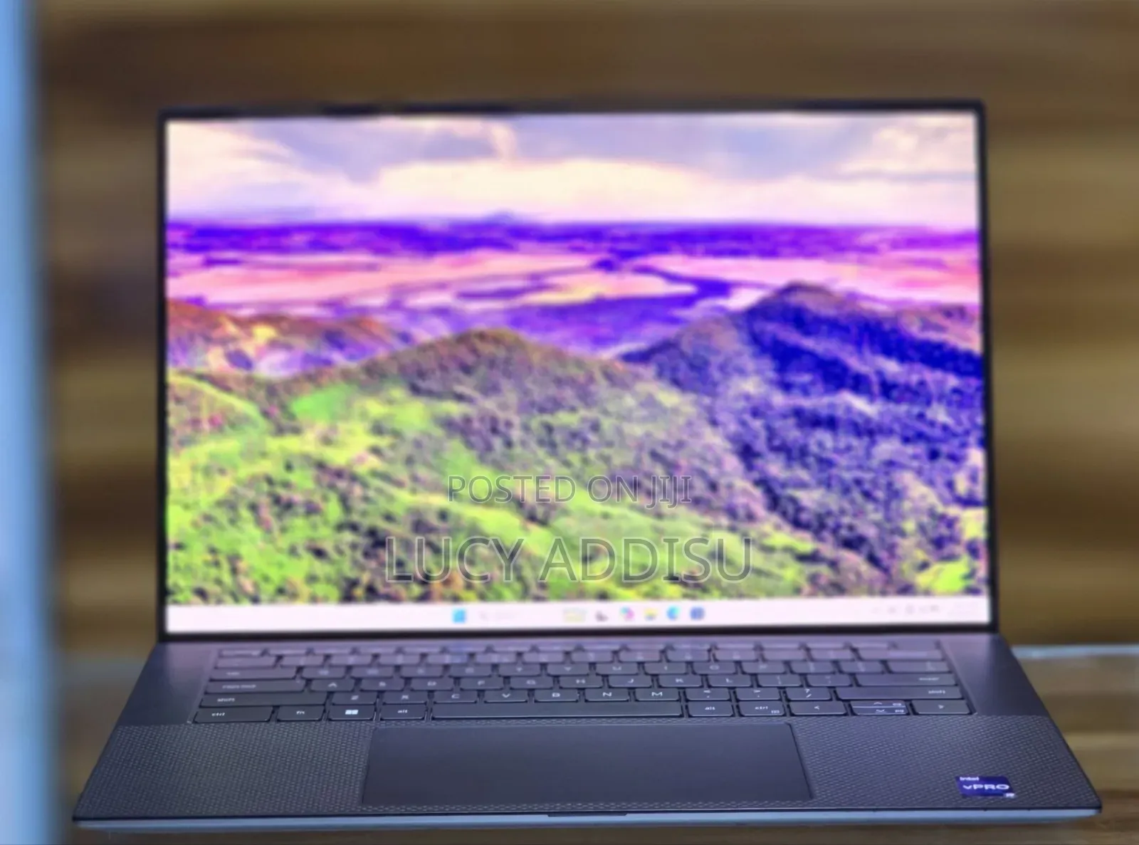 New Laptop Dell Precision 5540 16GB Intel Core i9 SSD 512GB