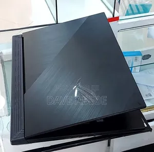New Laptop Asus ROG Strix G15 16GB Intel Core i7 SSD 1T