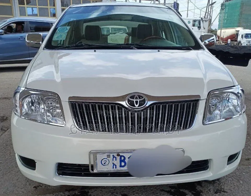 Toyota Corolla 2007 White