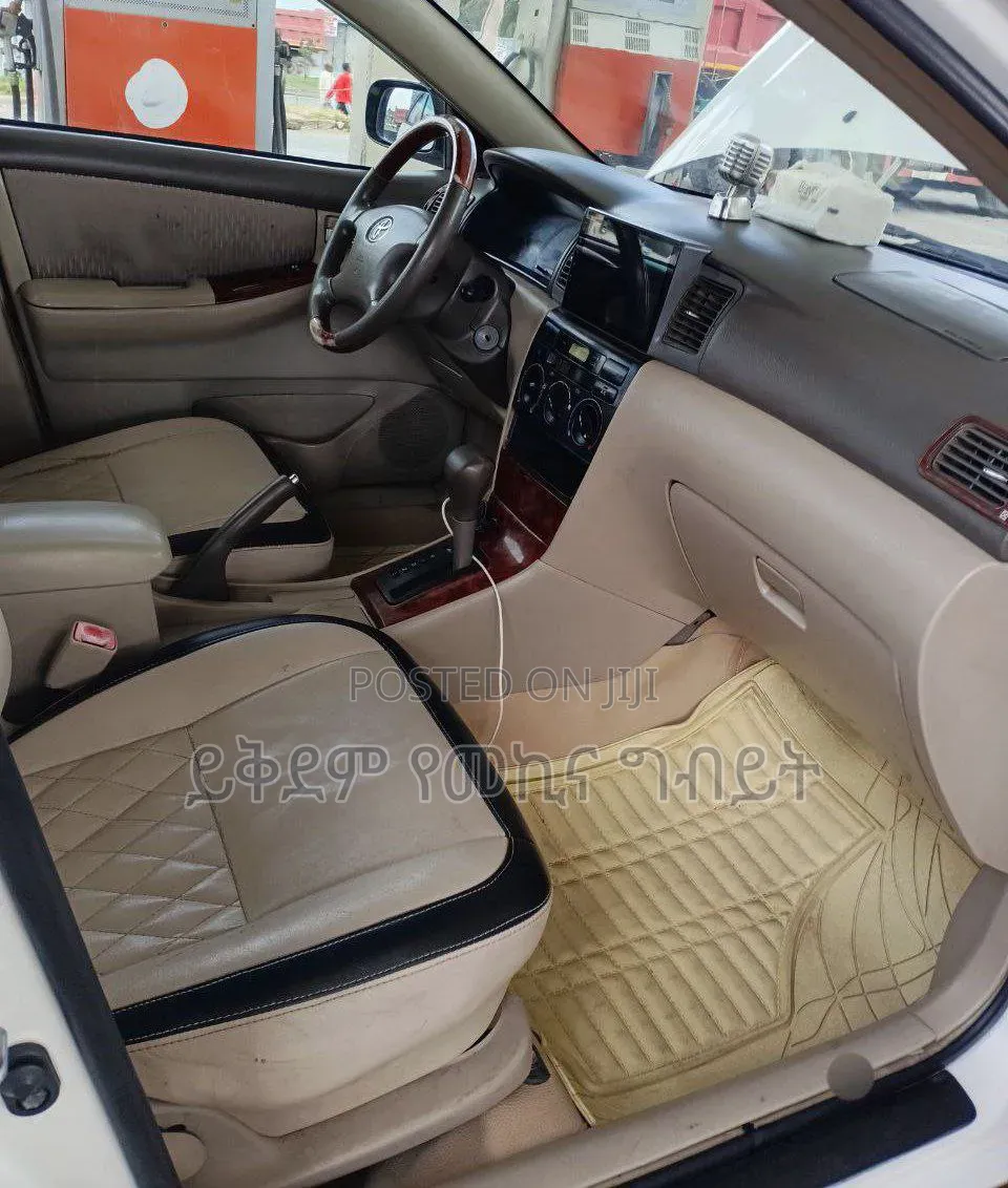 Toyota Corolla 2007 White