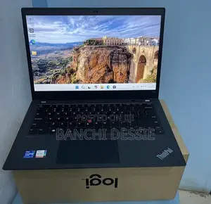 New Laptop Lenovo ThinkPad T14 32GB Intel Core i7 SSD 512GB