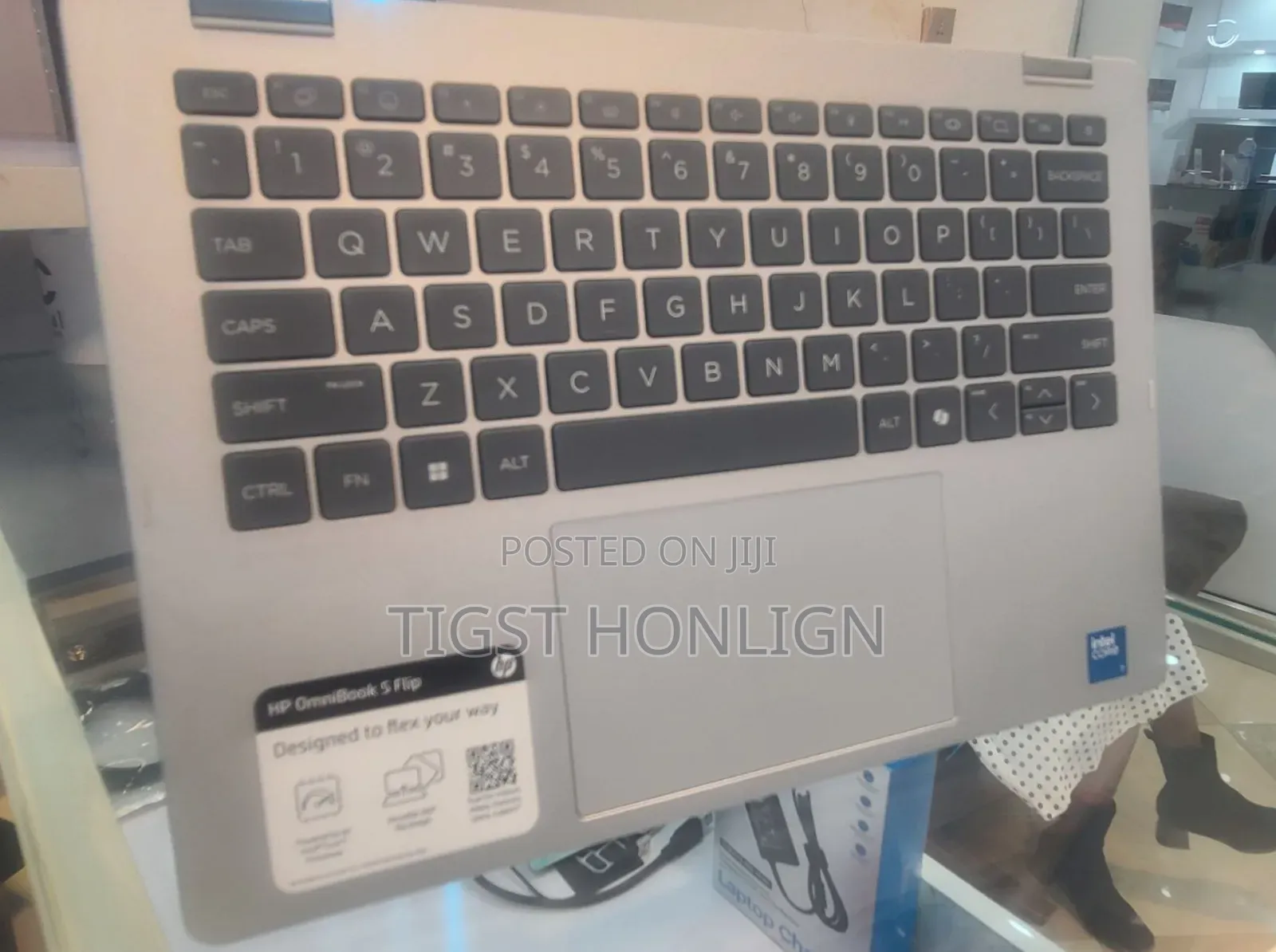 New Laptop HP OmniBook 7 14" 16GB Intel Core Ultra 7 SSD 512GB