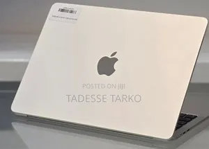 New Laptop Apple MacBook Air 2025 M4 13-inch 16GB Apple M4 SSD 256GB