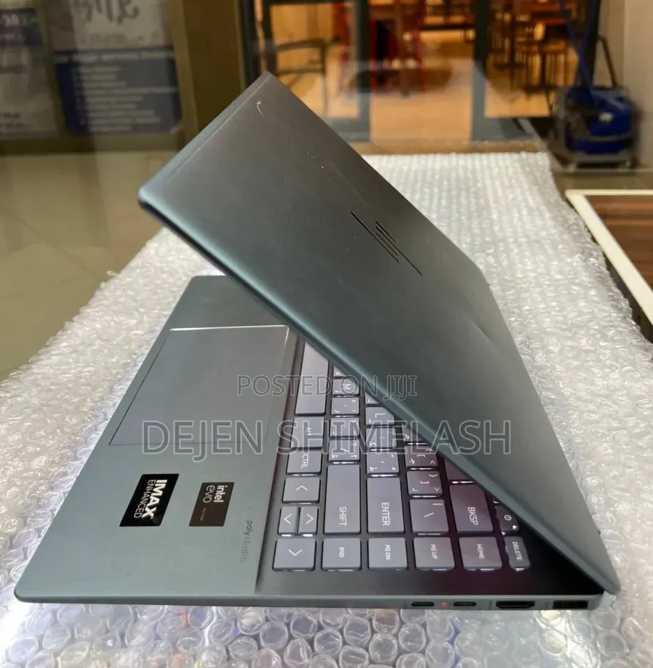 New Laptop HP Pavilion 15 16GB Intel Core Ultra 7 SSD 512GB