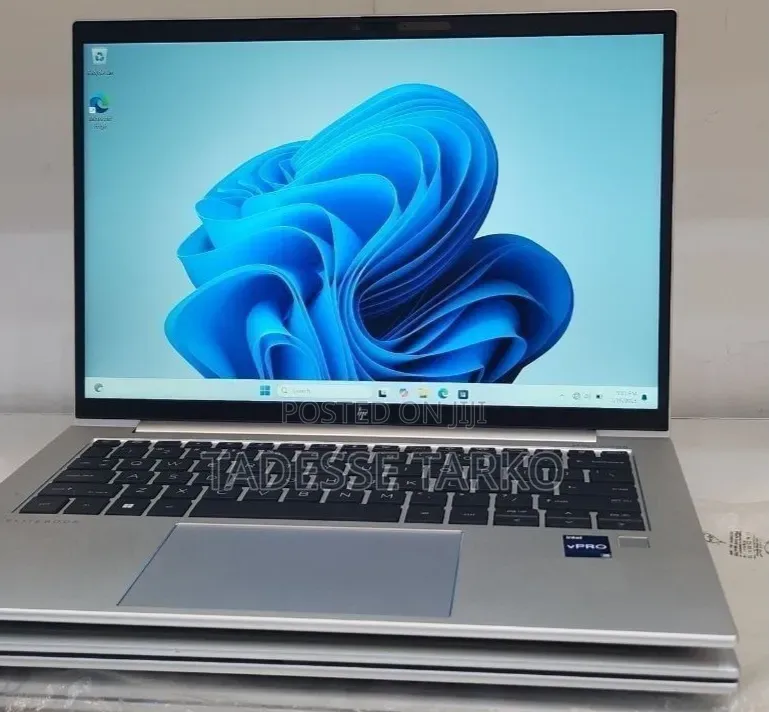 New Laptop HP EliteBook 840 G9 16GB Intel Core i5 SSD 512GB