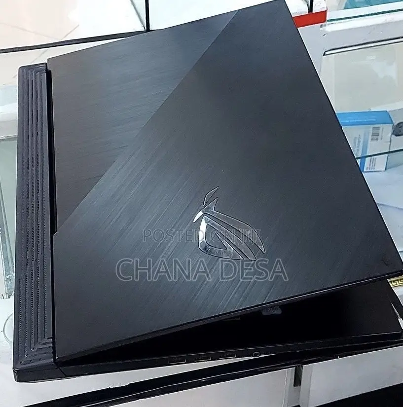 New Laptop Asus 16GB Intel Core i7 SSD 1T