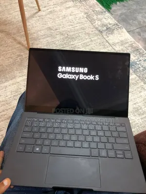 New Laptop Samsung Galaxy Book5 Pro 8GB SSD 250GB