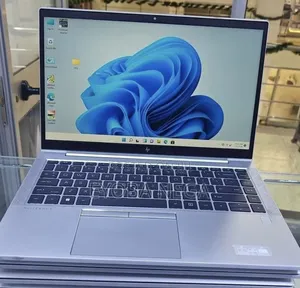 New Laptop HP EliteBook 845 G8 16GB AMD Ryzen 5 SSD 512GB
