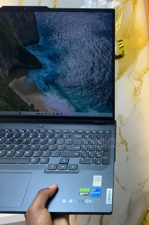 New Laptop Lenovo Legion Y740 16GB Intel Core i7 SSD 1T