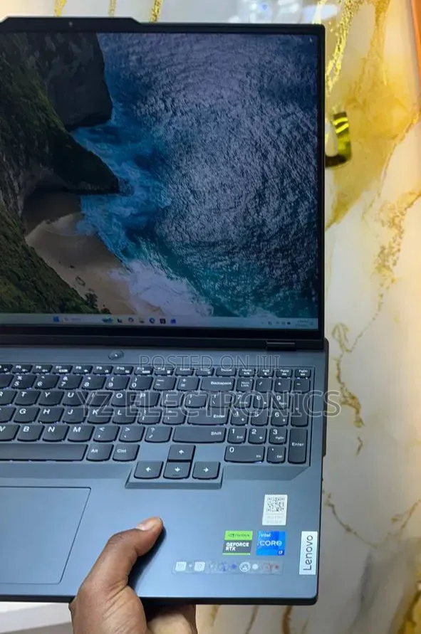 New Laptop Lenovo Legion Y740 16GB Intel Core i7 SSD 1T