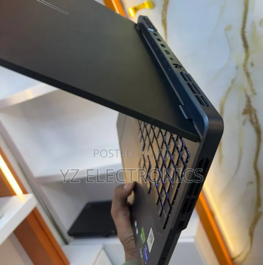 New Laptop Lenovo Legion Y740 16GB Intel Core i7 SSD 1T