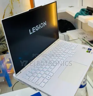 New Laptop Lenovo Legion Y740 16GB Intel Core i9 SSD 1T