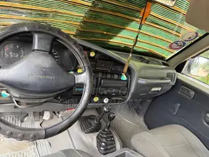 Toyota Land Cruiser 1994 White
