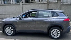 Toyota Corolla Cross Hybrid 2024 Blue