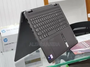 New Laptop Lenovo Yoga 7i 16GB Intel Core Ultra 7 SSD 1T
