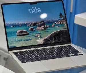 New Laptop Apple MacBook Air 2025 M4 13-inch 16GB Apple M4 SSD 256GB