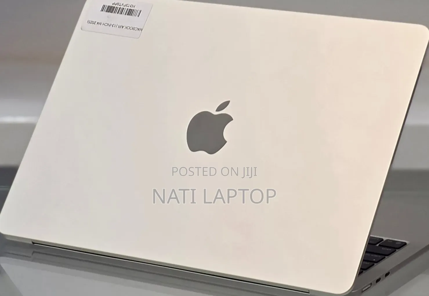 New Laptop Apple MacBook Air 2025 M4 13-inch 16GB Apple M4 SSD 256GB