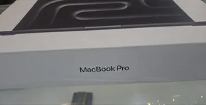 New Laptop Apple MacBook Pro 16GB Apple M5 SSD 1T