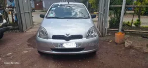 Toyota Vitz 2001