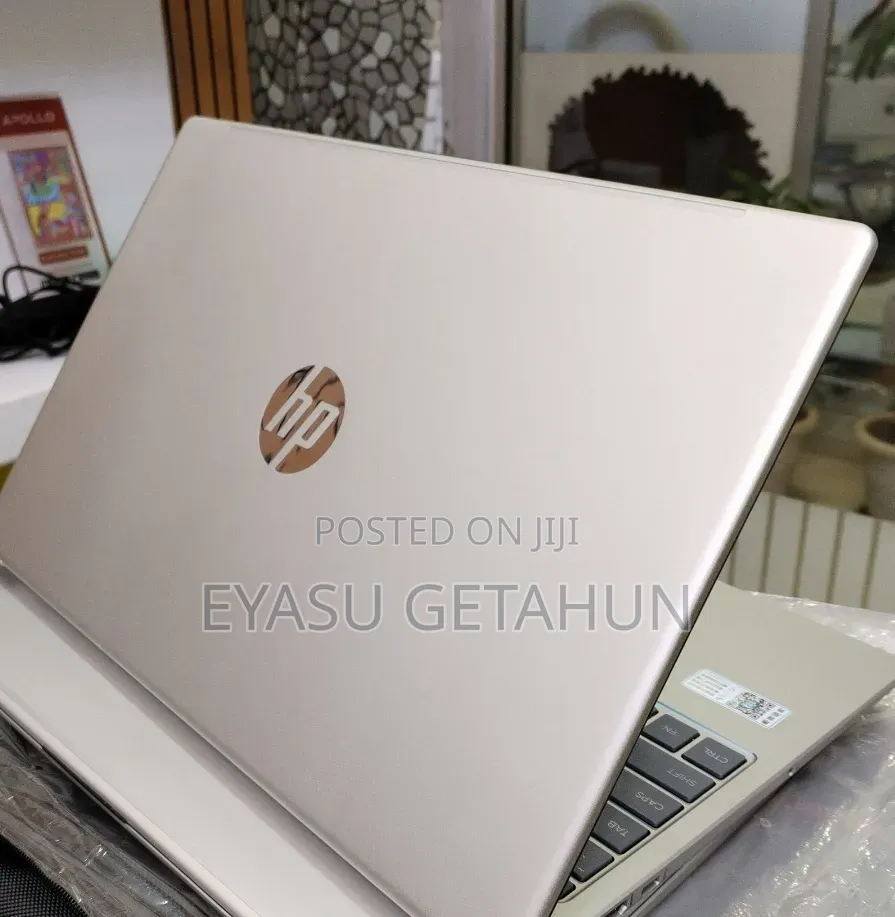 New Laptop HP Stream Notebook 16GB Intel Core i7 SSD 1T