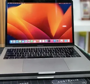 New Laptop Apple MacBook Pro 2017 16GB Intel Core i5 SSD 256GB