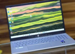 New Laptop HP Stream Notebook 16GB Intel Core i7 SSD 1T