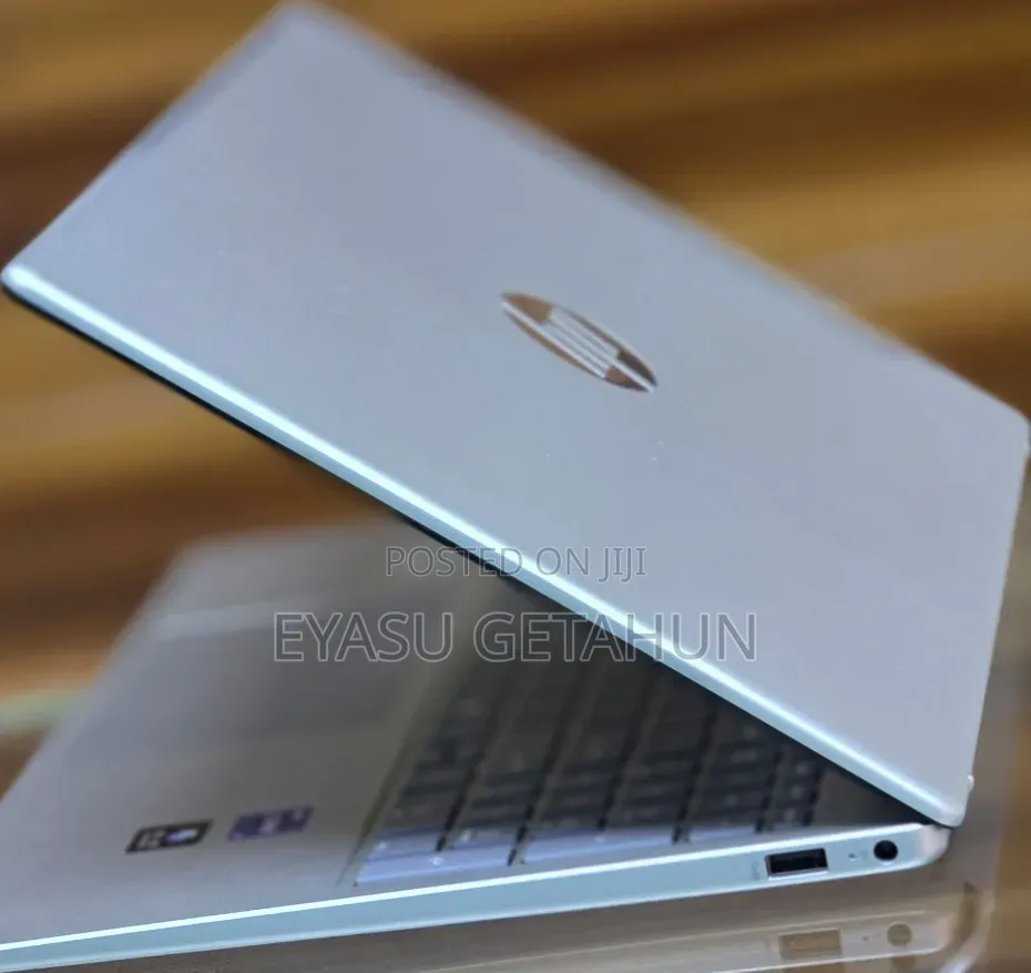New Laptop HP Stream Notebook 16GB Intel Core i7 SSD 1T
