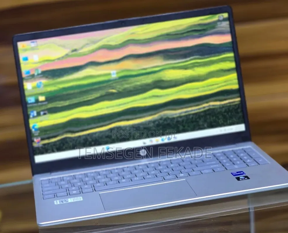 New Laptop HP Stream Notebook 16GB Intel Core i7 SSD 1T